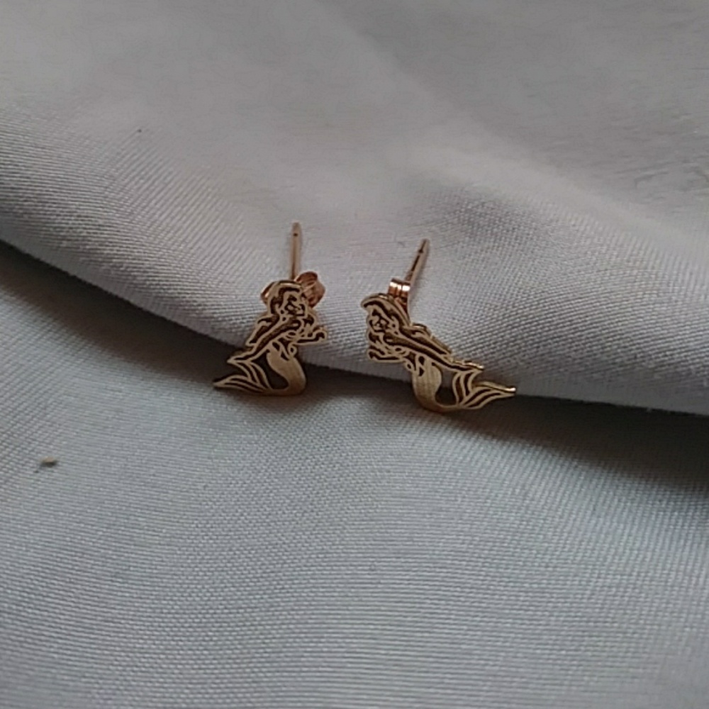 Little Mermaid 10K Gold Earring